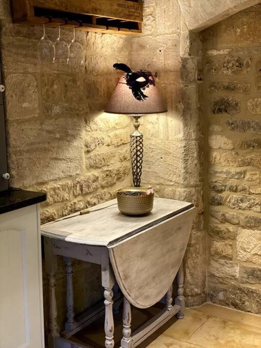 Historic Cotswold Chic Style For Uk Staycation Bourton-on-the-Water Extérieur photo