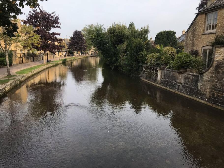 Historic Cotswold Chic Style For Uk Staycation Bourton-on-the-Water Extérieur photo